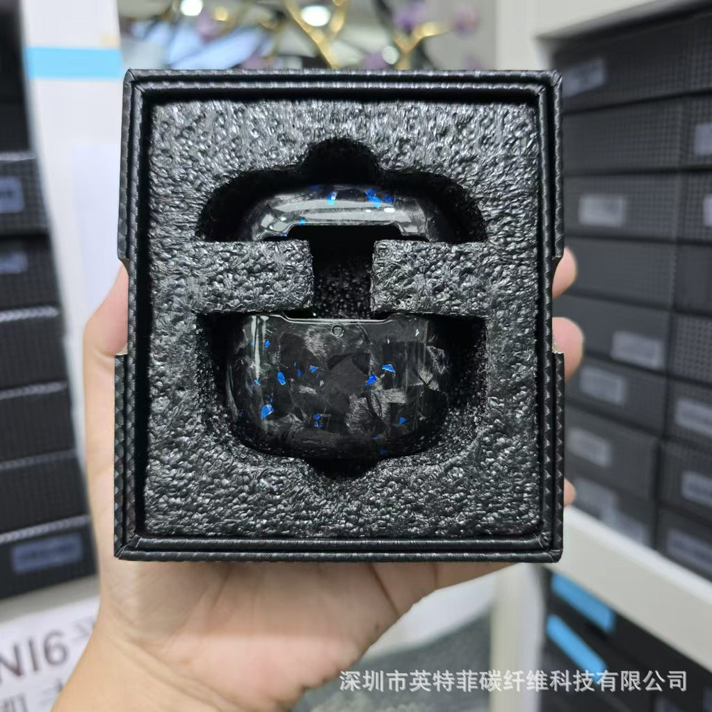 RAVE CARBON AIRPOD CASE